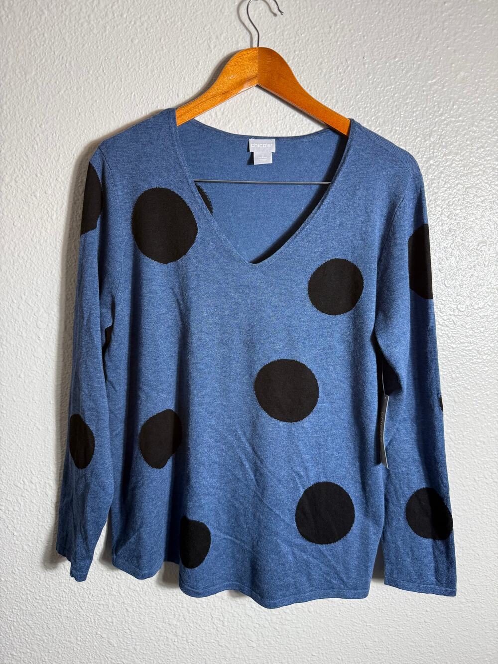 NWT Chicos Womens Size 2 Large Blue Black Polka Dot Sweater Soft